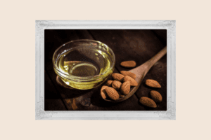 وصفات منزلية لعلاج الهالات السوداء بزيت اللوز